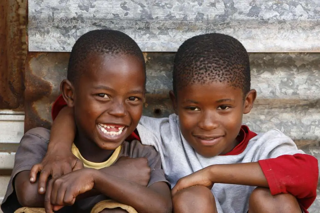 viaggio-in-africa-con-bambini-mokoro