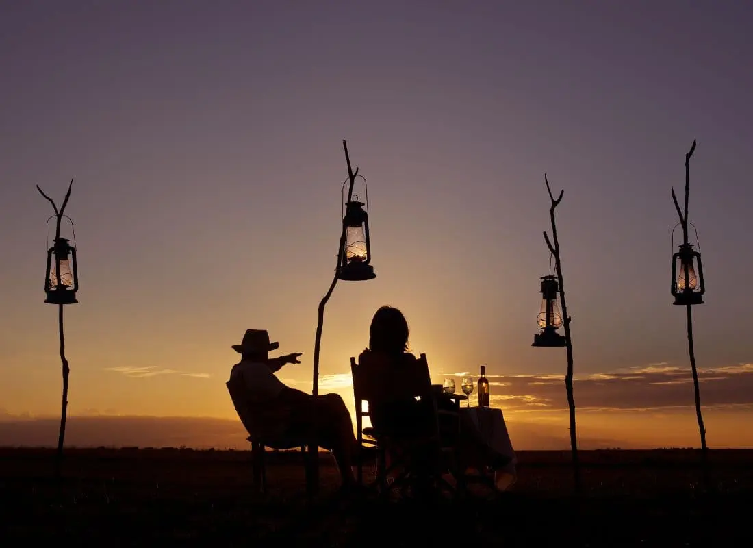 safari-in-kenya-mokoro