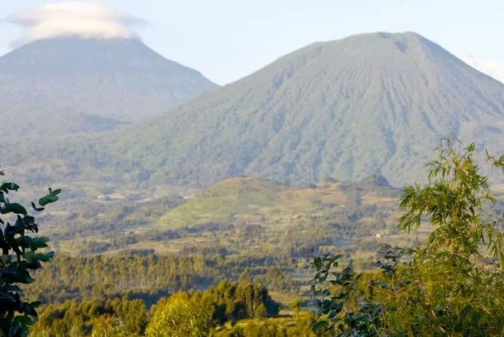 viaggi-in-ruanda-vulcani-mokoro