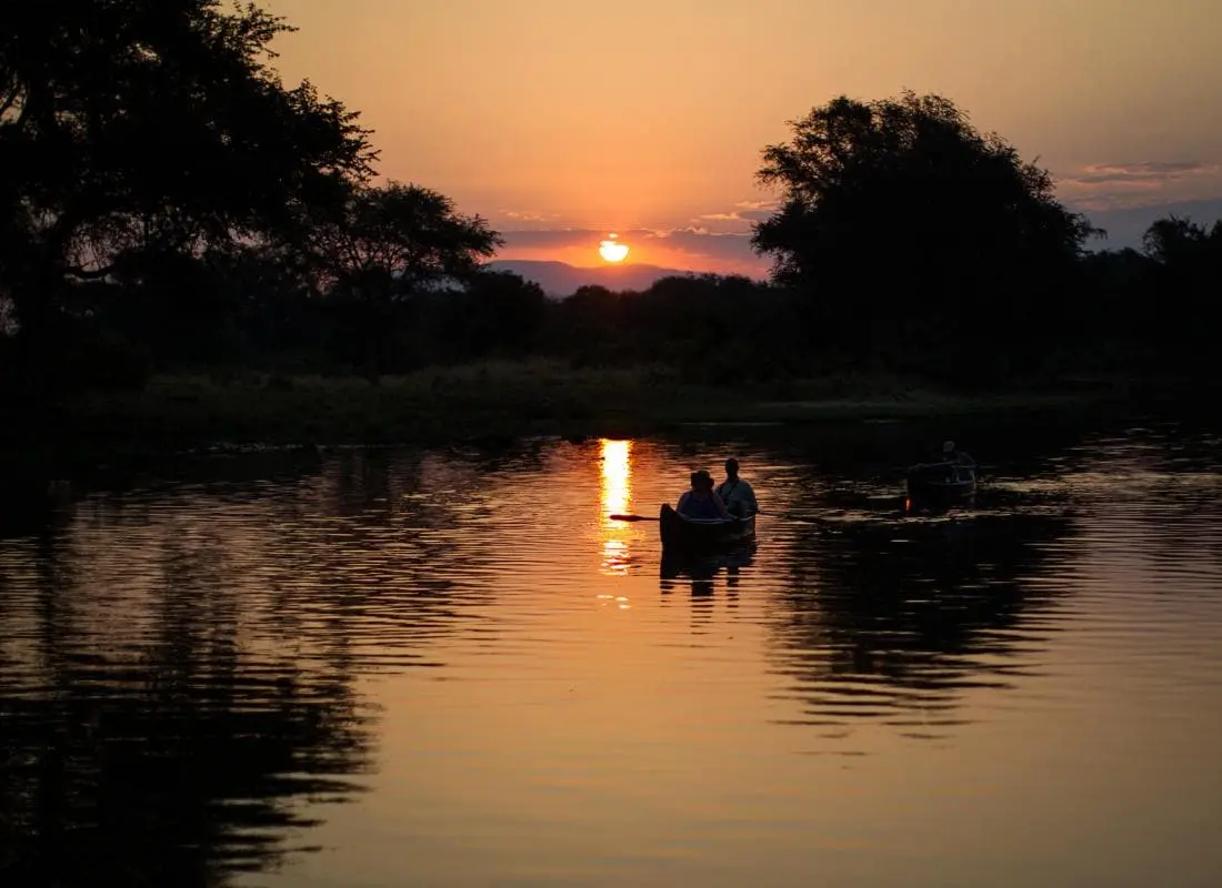 viaggi-in-zambia-mokoro