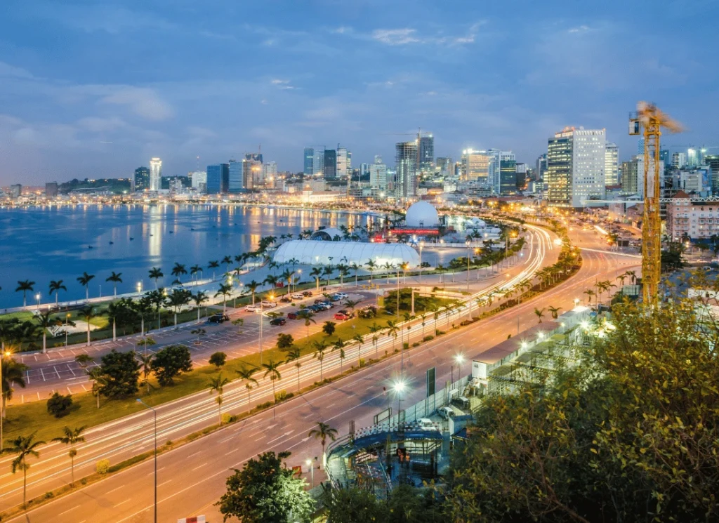 1 viaggi in angola luanda | Mokoro